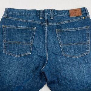 Lucky Brand Jeans Mens 38x30 Blue 361 Vintage Straight Denim Pants Trousers